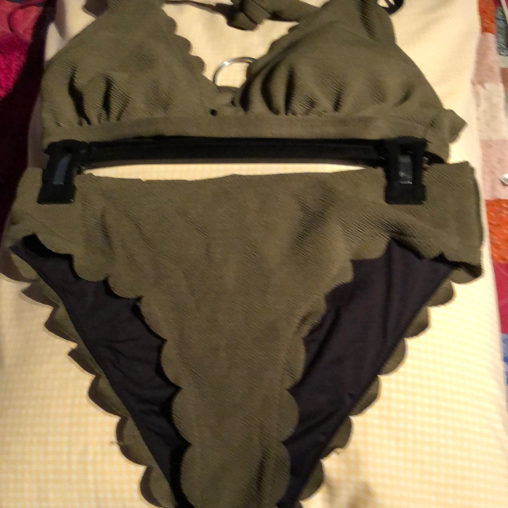 Size large 2 pc bikini. Color olive green. Never warn. New without tags.
